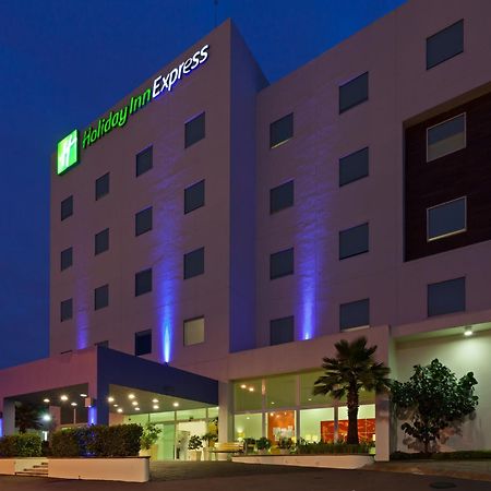 Holiday Inn Express Guadalajara Iteso By Ihg Zapopan Exteriér fotografie