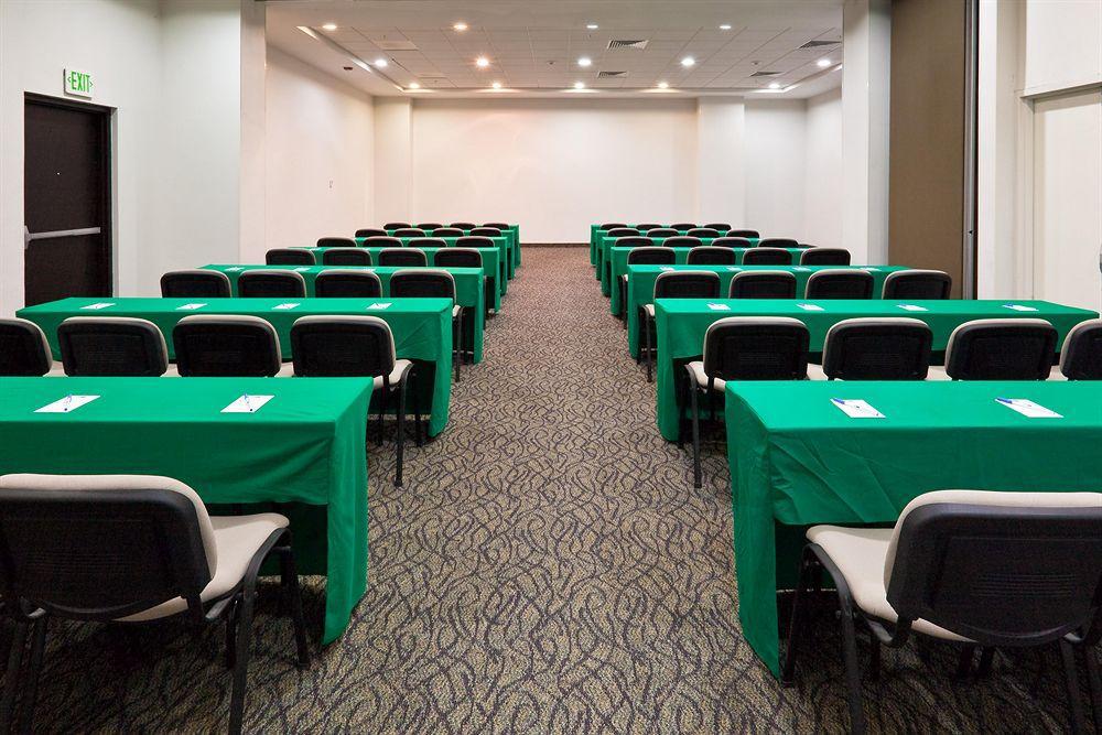 Holiday Inn Express Guadalajara Iteso By Ihg Zapopan Zařízení fotografie