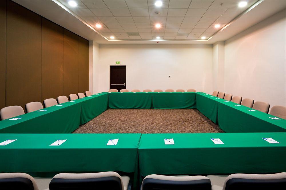 Holiday Inn Express Guadalajara Iteso By Ihg Zapopan Zařízení fotografie