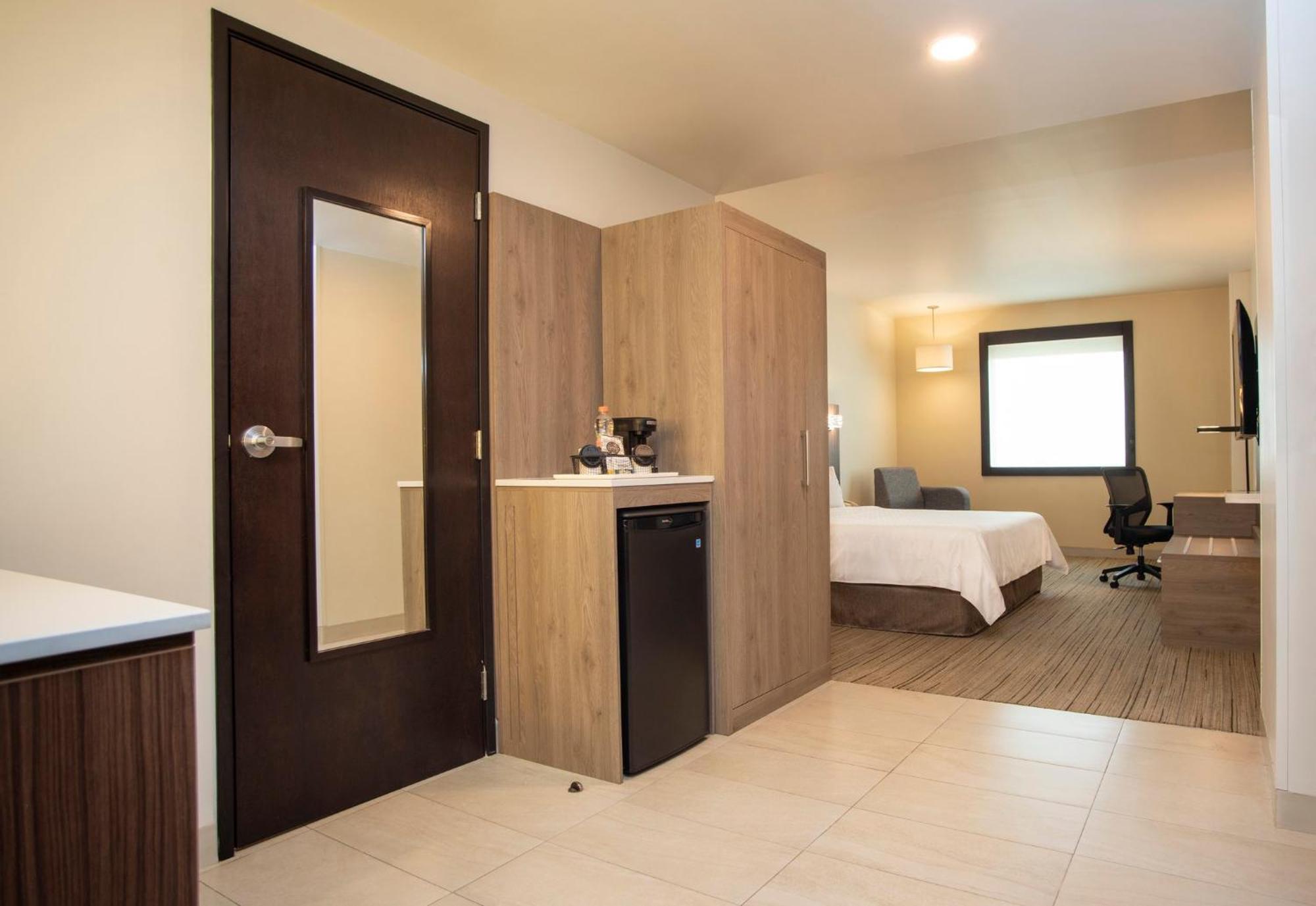 Holiday Inn Express Guadalajara Iteso By Ihg Zapopan Exteriér fotografie