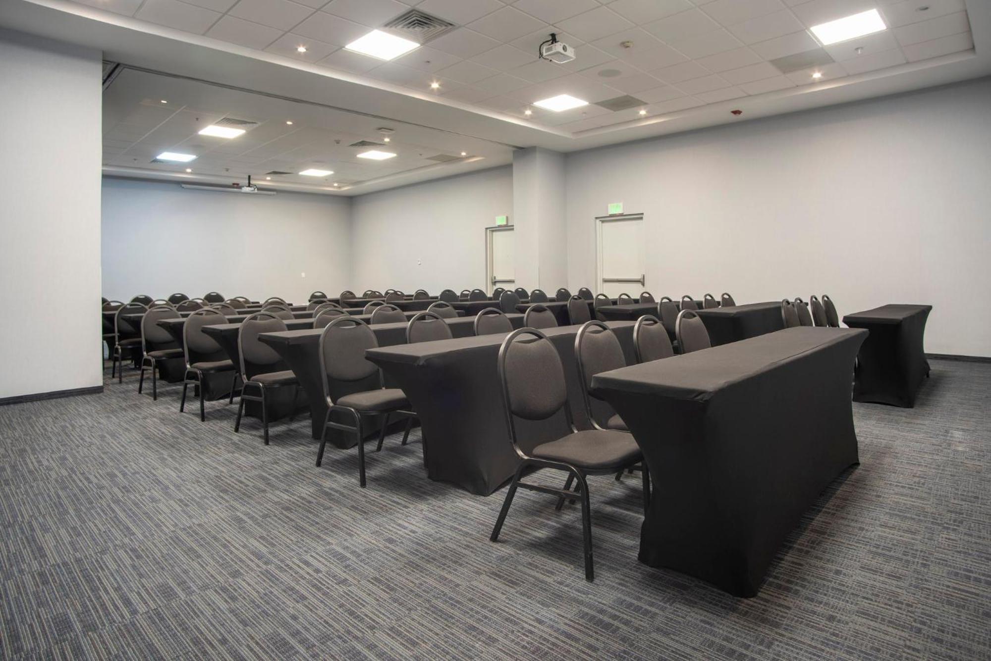 Holiday Inn Express Guadalajara Iteso By Ihg Zapopan Exteriér fotografie