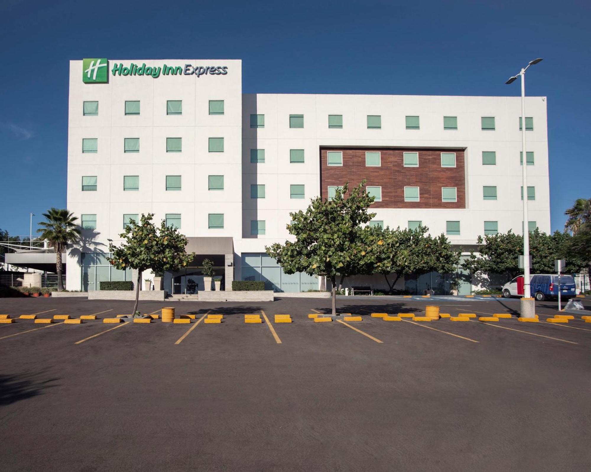 Holiday Inn Express Guadalajara Iteso By Ihg Zapopan Exteriér fotografie